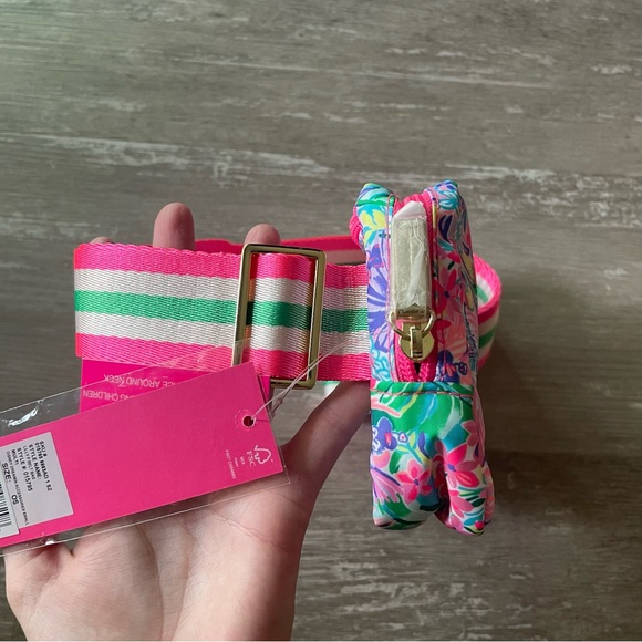 NWT Lilly Pulitzer Disney Jeanie Belt Bag Disney Dreamin’ Fanny Pack Crossbody - Picture 8 of 11